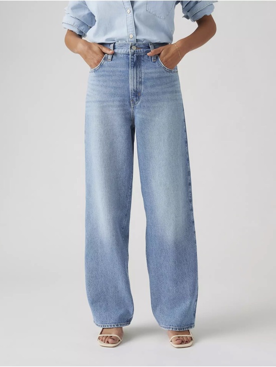 Levi's Denim - Women’s Levi’s High-Waisted Straight Leg Light wash Denim Jeans